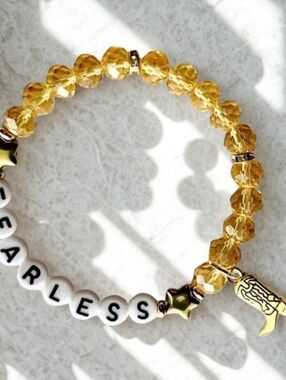 Taylor Swift Fearless Bracelet 💛 Gold Beaded Swiftie Jewelry Cowboy Boot Charm